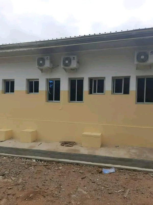 Façade et climatisation